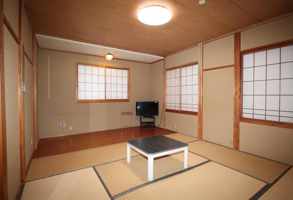 Hotel Minshuku Yoshinoya Minakami Esterno foto